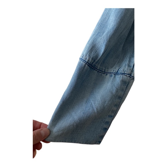 Saks Fifth Avenue Jak & Rae Denim Shirt Chambray Button Down Shirt blouse - Picture 4 of 8